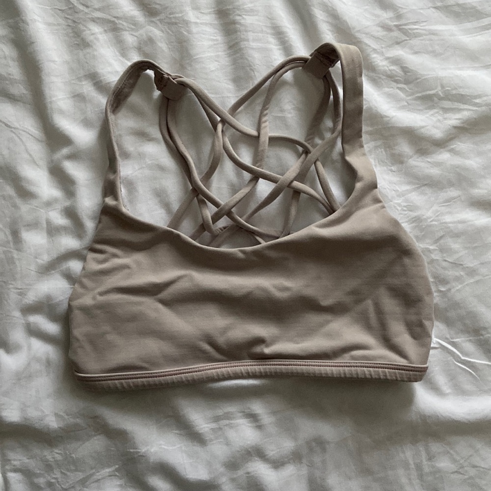 lululemon free to be bra